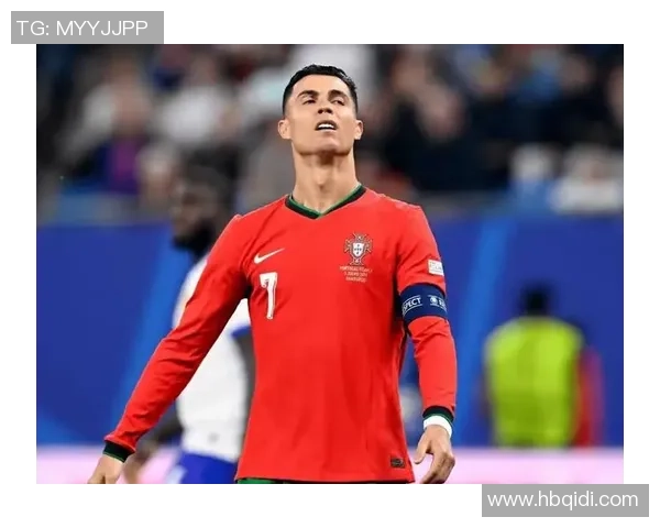 退役后强势回归的足球传奇球星们再度征战绿茵场